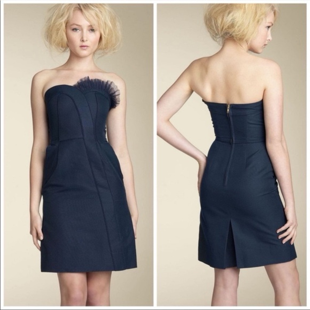 Celebrity Favorite Marc Jacobs Dark Blue Strapless Dress Size 6